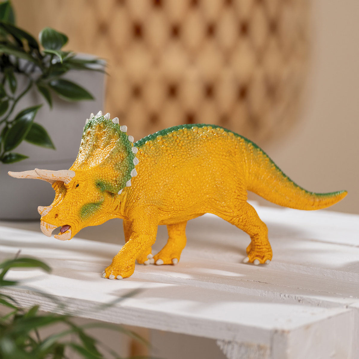 Triceratops geel