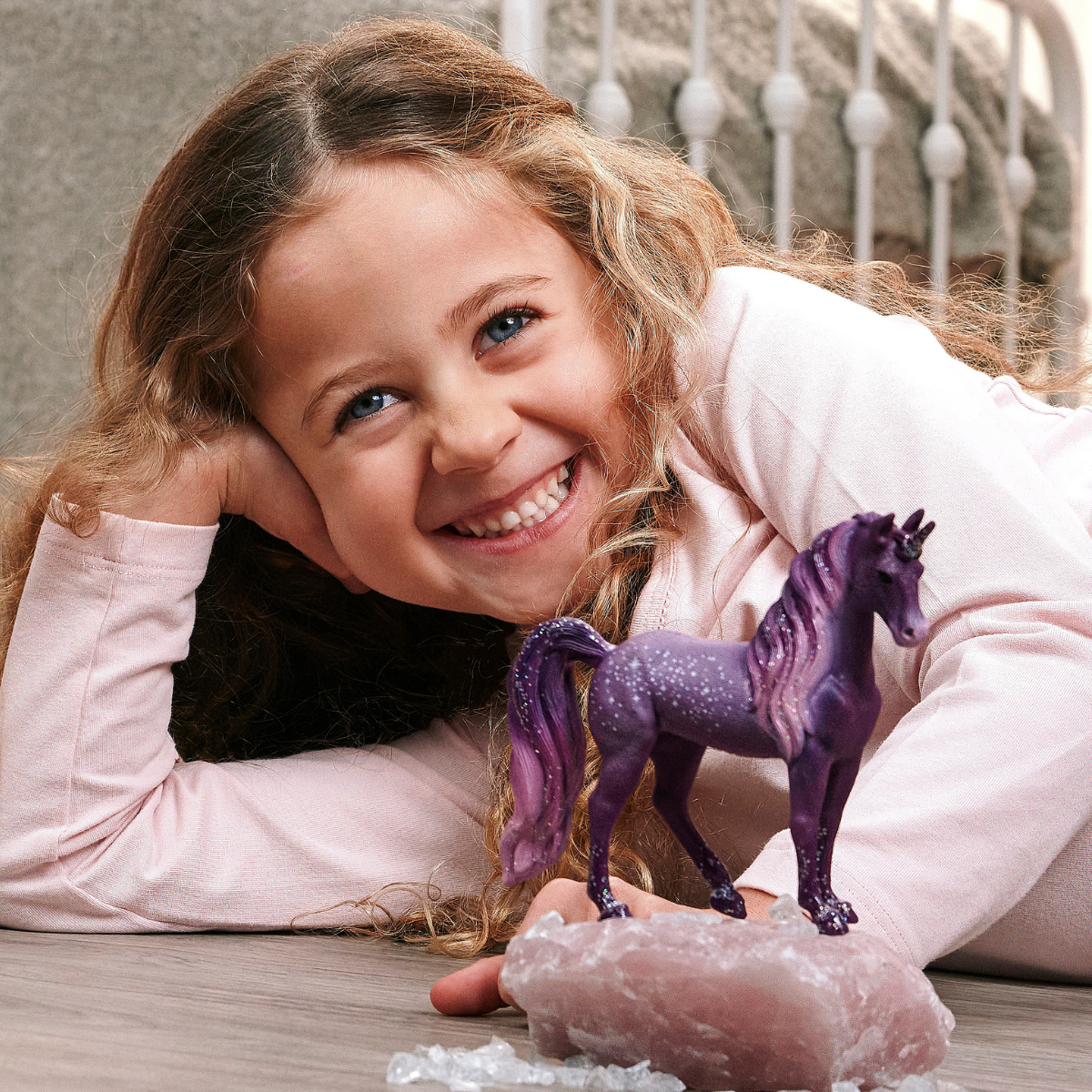 Galaxy regenboogeenhoorn, merrie